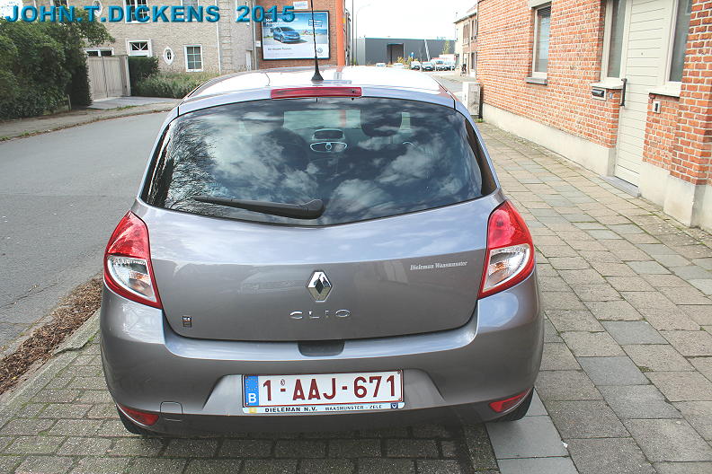 RENAULT CLIO  [ 18 NOVEMBER 2015 ]